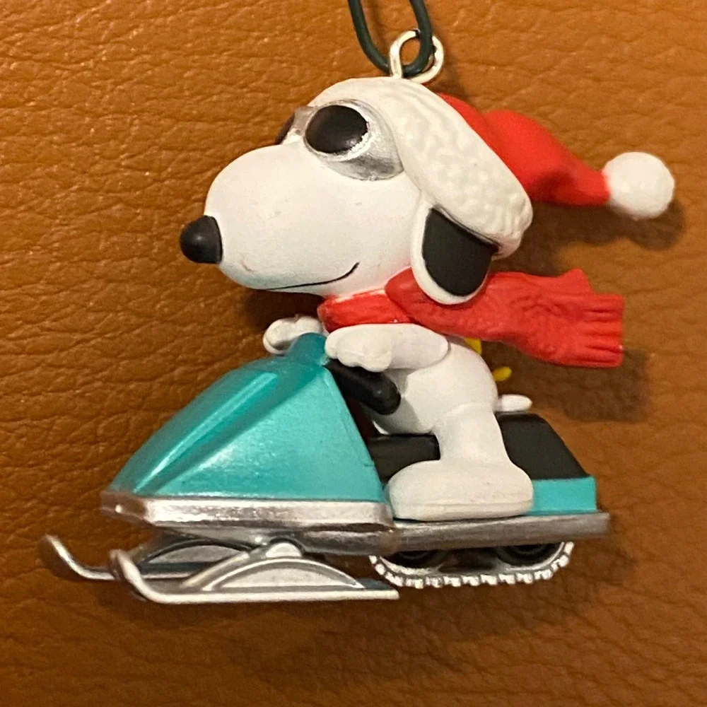 Hallmark Keepsake 2015 Winter Fun With Snoopy Snowmobile Ornament Peanuts 18th